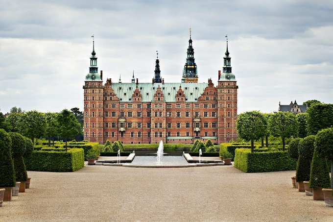 Castello di Frederiksborg, bellezza reale vicino a Copenaghen | Latitudinex®