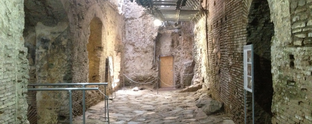 visita guidata roma, cripta sotterranea, archeologia roma